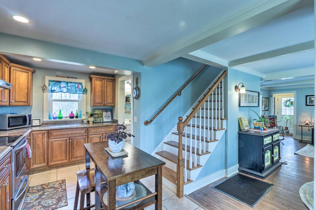 Remodeled Farmhouse In Waterford Near 2 Beaches! ภายนอก รูปภาพ
