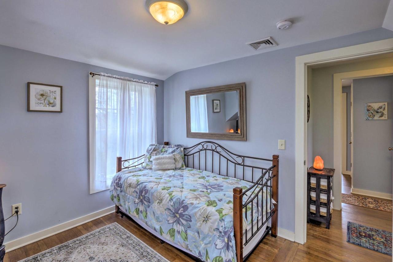 Remodeled Farmhouse In Waterford Near 2 Beaches! ภายนอก รูปภาพ