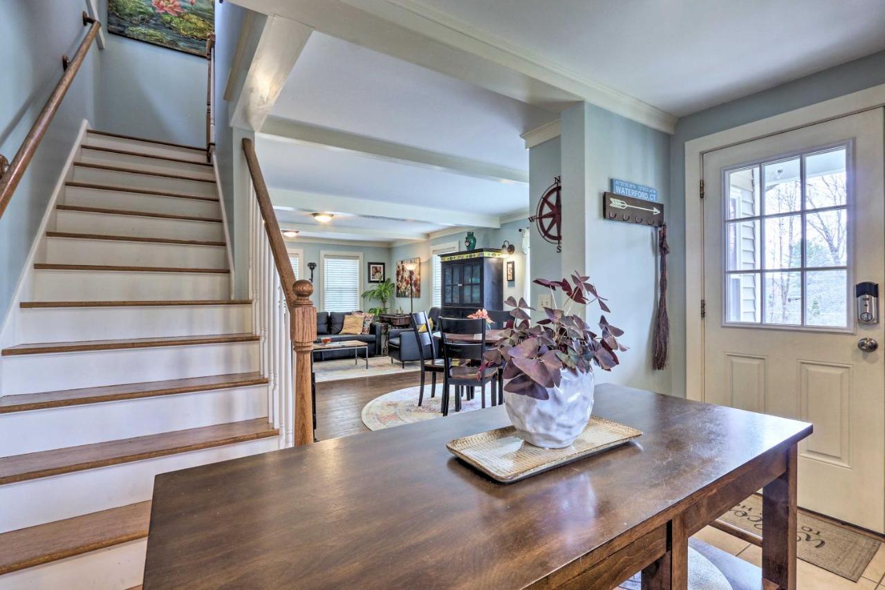 Remodeled Farmhouse In Waterford Near 2 Beaches! ภายนอก รูปภาพ
