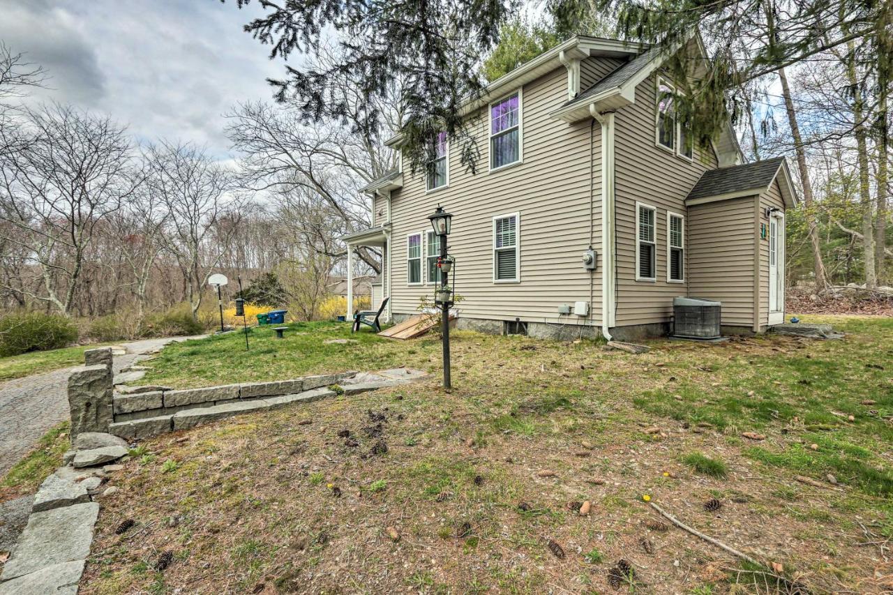 Remodeled Farmhouse In Waterford Near 2 Beaches! ภายนอก รูปภาพ
